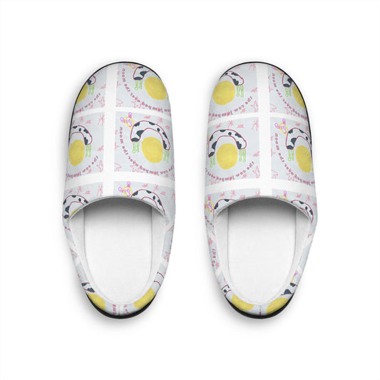 The Cow Jumped Over The Moon Women's Indoor Slippers