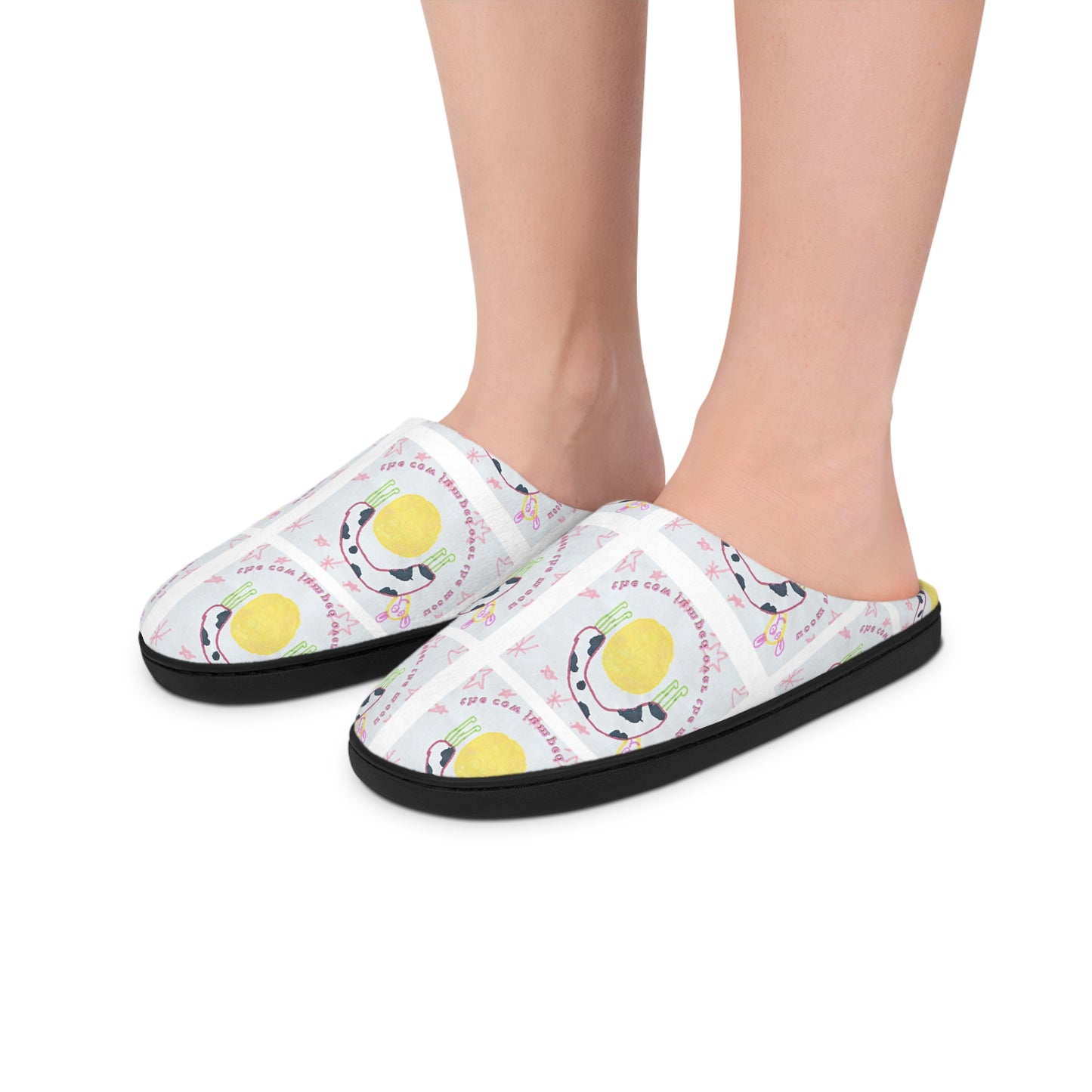 The Cow Jumped Over The Moon Women's Indoor Slippers